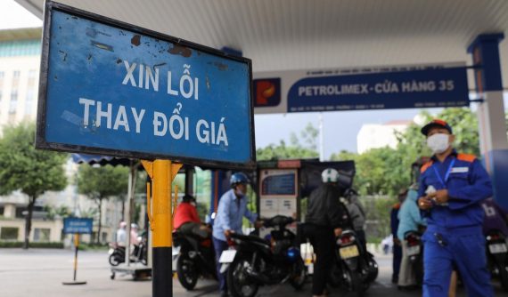Giá xăng hôm nay có thể vượt mức 31.000 đồng/lít