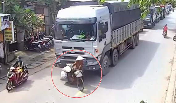 Hiểu rõ về điểm mù ô tô để tránh gặp tai nạn thương tâm