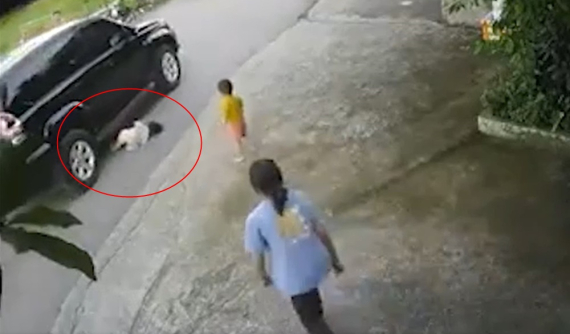 Trẻ em chạy qua đường bị xe tông: Vấn nạn nguy hiểm mà nhiều phụ huynh vẫn chủ quan