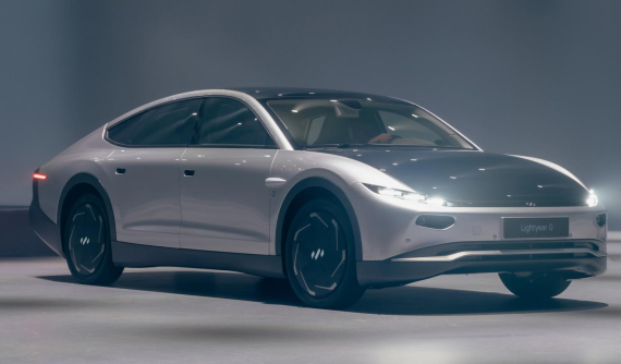 Làm quen với Lightyear 0 - mẫu xe có thể đi được 7 tháng mới cần sạc nếu ở Việt Nam
