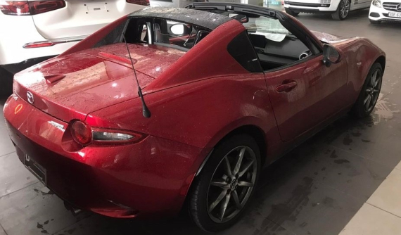 Mazda MX-5 RF thế hệ mới xuất hiện tại Sài thành