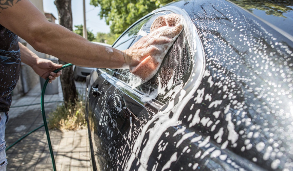 Những sai lầm mà nhiều người mắc phải khi chăm sóc xe ô tô vào mùa hè