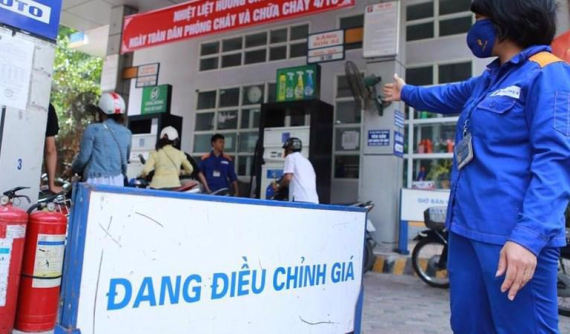 Từ 1/8, giá xăng có thể giảm thêm 1.000 đồng/lít