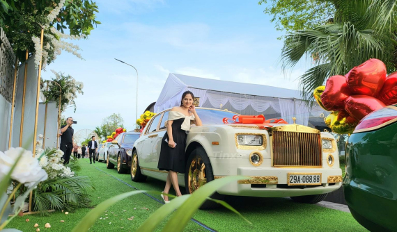 Dàn xe siêu sang dát vàng, biển tứ quý của đại gia buôn lợn góp mặt trong đám cưới diễn ra ở Hải Dương