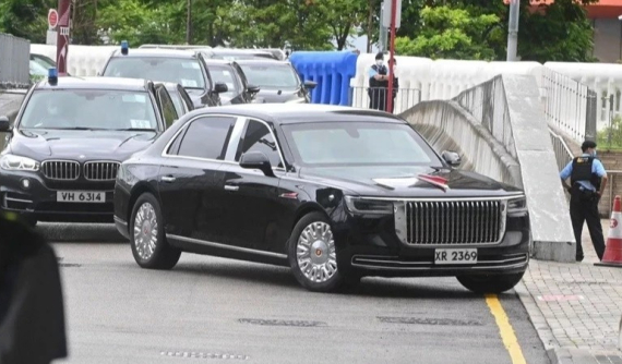 Hồng Kỳ N701 - xe limousine mới của Chủ tịch Trung Quốc Tập Cận Bình - lần đầu tiên lộ diện