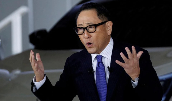 Sếp Toyota gây sức ép để chính phủ Nhật Bản ủng hộ xe hybrid