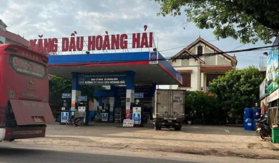 Bắc Giang: Chủ xe ô tô đổ 500 nghìn tiền xăng, hút ra chỉ được 9,5 lít