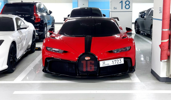 Ferrari LaFerrari Aperta chưa đủ độc, đại gia Hàn Quốc sắm Bugatti Chiron Pur Sport siêu đắt, siêu nhanh