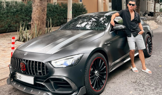 Mercedes-AMG GT 53 của vợ chồng diễn viên Lý Bình khác lạ qua bộ body kit Brabus