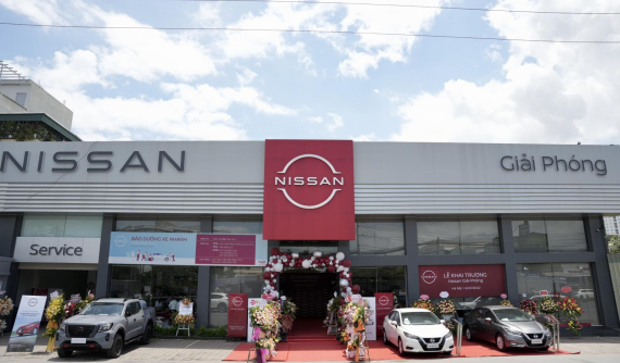 Nissan khai trương đại lý 3S đạt chuẩn toàn cầu đầu tiên tại Hà Nội