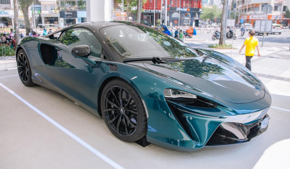Siêu xe hybrid McLaren Artura lần đầu ra mắt tại Việt Nam, giá từ 14,69 tỷ đồng