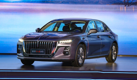 Hồng Kỳ H5 2022 chính thức "lên kệ" với giá khởi điểm dưới 600 triệu đồng, cạnh tranh Honda Accord và Toyota Camry