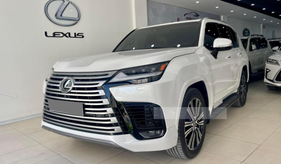 Tranh thủ xe hãng 2 năm mới về nước, Lexus LX600 2022 nhập ngoài được chào giá hơn 11 tỷ đồng