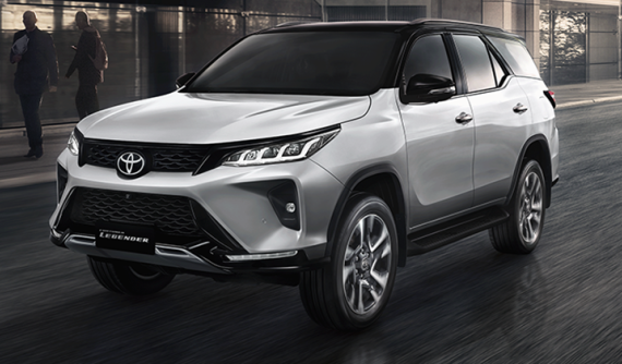 Toyota Fortuner Legender 2023 trình làng, thêm trang bị tiện nghi và an toàn