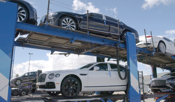 Bentley nhận chứng chỉ "không phát thải nhựa" đầu tiên từ tổ chức South Pole