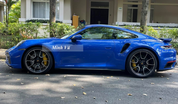 Paint to Sample - Chương trình tạo ra màu sơn hơn 700 triệu đồng cho các xe Porsche tại Việt Nam