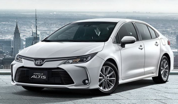 Doanh số xe hạng C tháng 7/2022: Toyota Corolla Altis quay lại "ngôi vương", Kia K3 tụt xuống 2 nấc