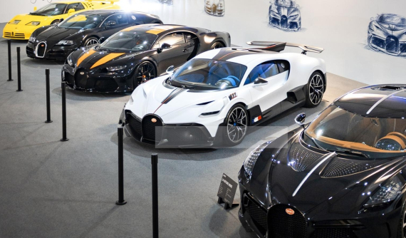 Bugatti mang đội quân có tổng trị giá hơn 1.000 tỷ đồng đến tham dự sự kiện Passione Engadina 2022