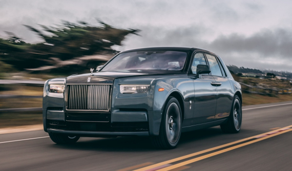 Rolls-Royce Phantom Series II 2023 ra mắt với ngoại hình nâng cấp