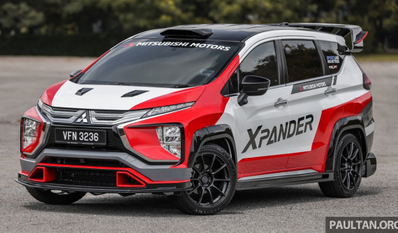 Làm quen với Mitsubishi Xpander phiên bản độ chính hãng, mang cảm hứng xe đua địa hình