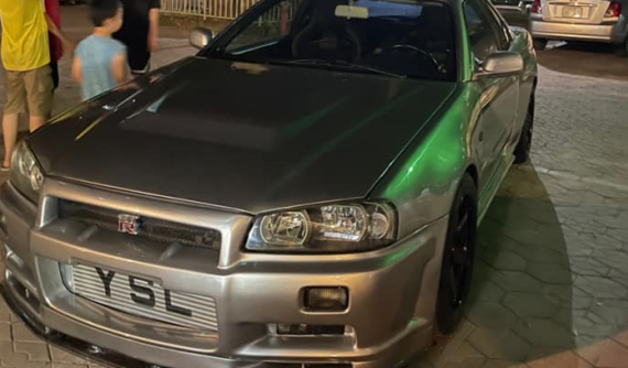 Chiếc Nissan Skyline GT-R R34 mới vào Việt Nam định cư ở Nghệ An?