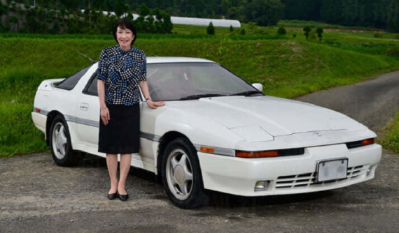 Khám phá chiếc "xế cưng" Toyota Supra của một trong những người phụ nữ quyền lực nhất Nhật Bản