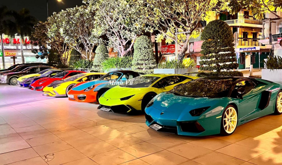 Dàn siêu xe tụ tập mừng sinh nhật chủ nhân Koenigsegg Regera độc nhất Việt Nam nhưng siêu phẩm này không góp mặt