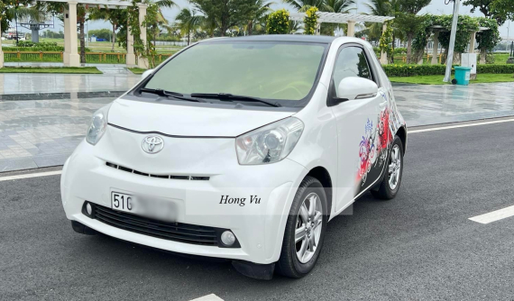 Trải nghiệm nhanh "bé hạt tiêu" Toyota iQ hơn 13 năm tuổi tại Việt Nam