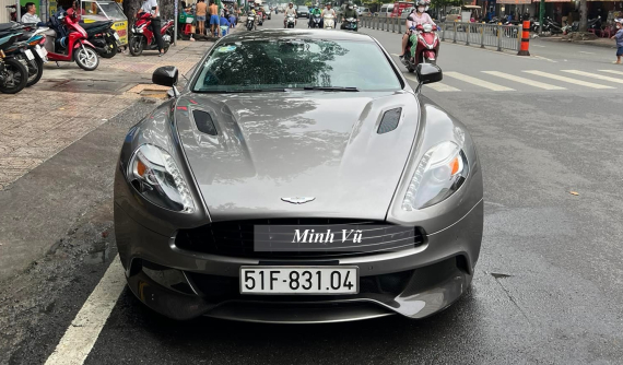 Vanquish – Di sản của Aston Martin sau 1 thập kỷ ra đời