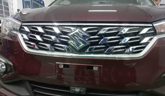 Lộ ảnh thực tế của Suzuki Ertiga Hybrid 2022 tại Việt Nam: Thiết kế thay đổi nhẹ, động cơ tiết kiệm xăng hơn