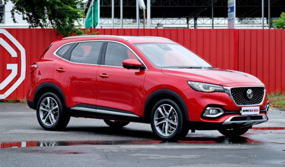 SUV cỡ C MG HS bất ngờ "bốc hơi" khỏi Việt Nam, khách muốn mua phải chờ năm sau