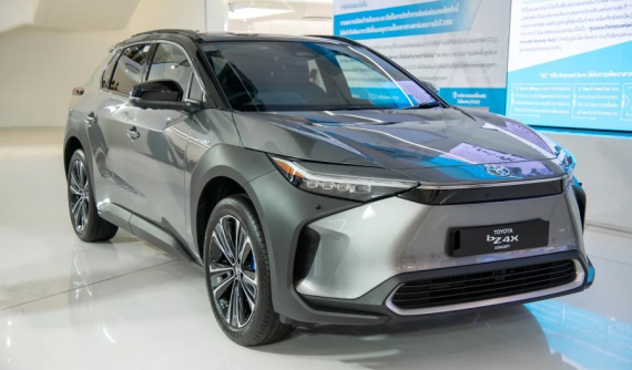 Toyota sẽ mang một mẫu ô tô điện mới đến Triển lãm Ô tô Việt Nam 2022, có thể chính là bZ4X