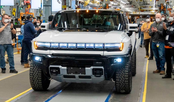 GMC Hummer EV sắp về Việt Nam có hơn 90.000 đơn đặt hàng dù giá bán không rẻ