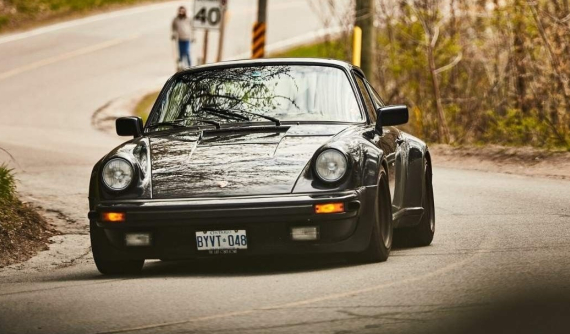 Làm quen với chiếc Porsche 911 Turbo chạy nhiều nhất thế giới, số ODO lên đến 1,3 triệu km