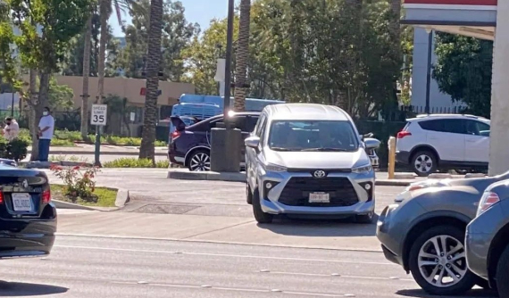 MPV giá rẻ Toyota Avanza 2022 bất ngờ xuất hiện trên đường phố Mỹ