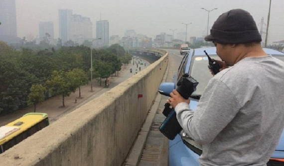 CSGT mặc thường phục có được bắn tốc độ không?