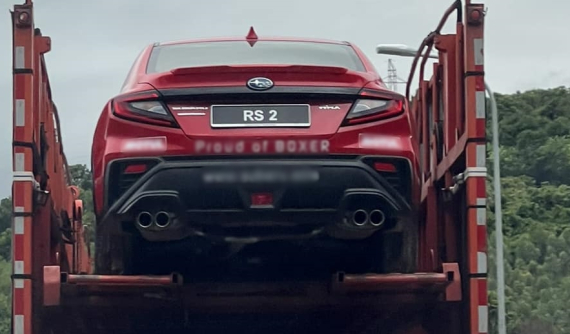 Thực hư thông tin xe Subaru WRX thế hệ mới nằm trên xe lồng để về đại lý trưng bày