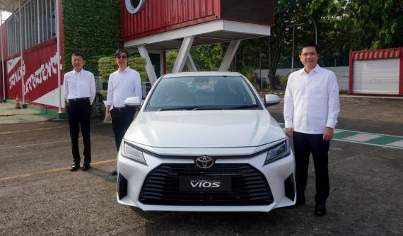 Toyota Vios 2023 có thể sẽ được bổ sung phiên bản hybrid, dùng động cơ của Raize e:Smart