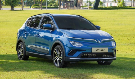 VinFast VF e34 triệu hồi 730 xe điện VF e34 để thay thế cảm biến túi khí rèm