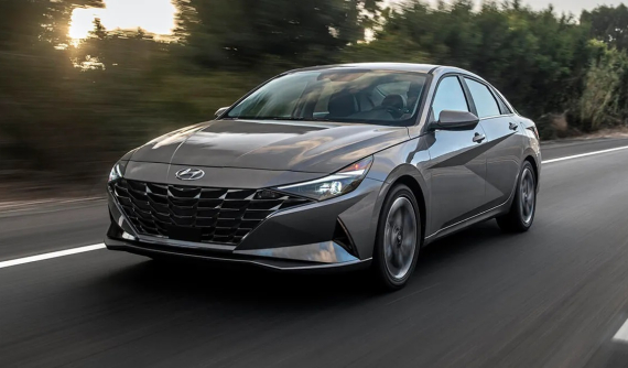 6 mẫu xe hybrid được đánh giá cao nhất trên thị trường hiện nay