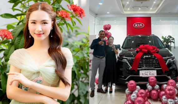Ở tuổi 27, hết xây nhà, Hòa Minzy lại tặng bố mẹ xe MPV tiền tỷ Kia Carnival 2022
