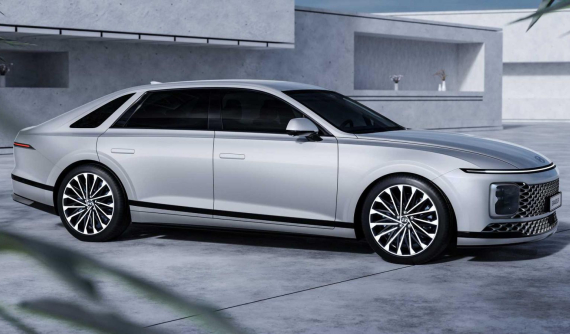 Sedan tiệm cận xe sang Hyundai Grandeur 2023 trình làng, đã có 60.000 người đặt mua