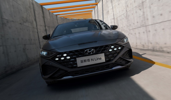 Sedan phong cách thể thao Hyundai Lafesta N Line 2023 "hiện nguyên hình" trước ngày ra mắt