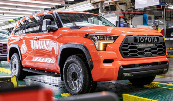 Vấn nạn thiếu linh kiện toàn cầu khiến Toyota cắt giảm mạnh doanh số bán hàng dự kiến 9,7 triệu xe hàng năm