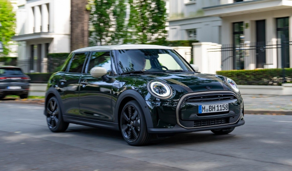 MINI Cooper S 5-Cửa Resolute Edition ra mắt Việt Nam với giá gần 2,3 tỷ đồng