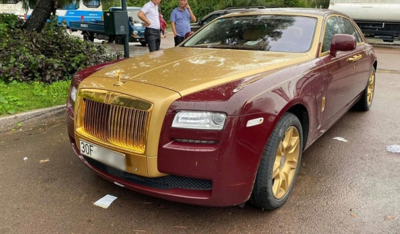 Vì sao buổi đấu giá xe Rolls-Royce mạ vàng của Trịnh Văn Quyết thất bại? "Dớp" hay đắt hay cả 2?