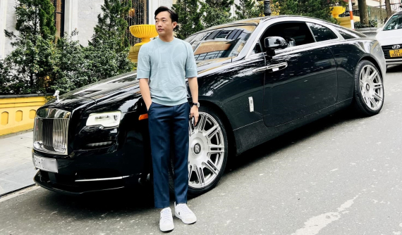 Đúng chuẩn người thích khám phá, Cường "Đô-la" mang xe Rolls-Royce ra Hà Nội và lái xuống tận Sapa