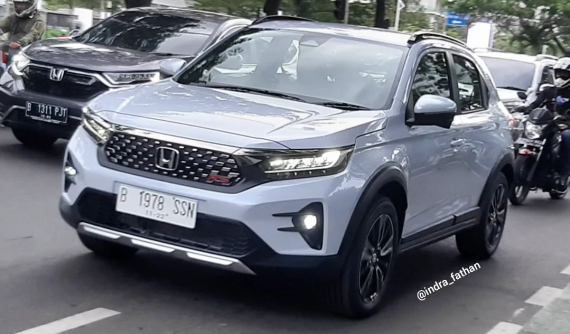 SUV hạng A Honda WR-V 2023 xuất hiện trên đường phố với thiết kế như HR-V thu nhỏ