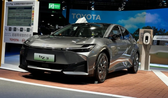 Chiêm ngưỡng thiết kế "bằng xương, bằng thịt" của Toyota bZ3 - ô tô điện với kích thước như Camry