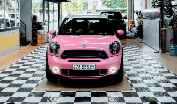 Trùm biển đẹp ở Đắk Lắk thay "xiêm y hồng cánh sen" cho Mini Cooper S Countryman biển ngũ quý 5